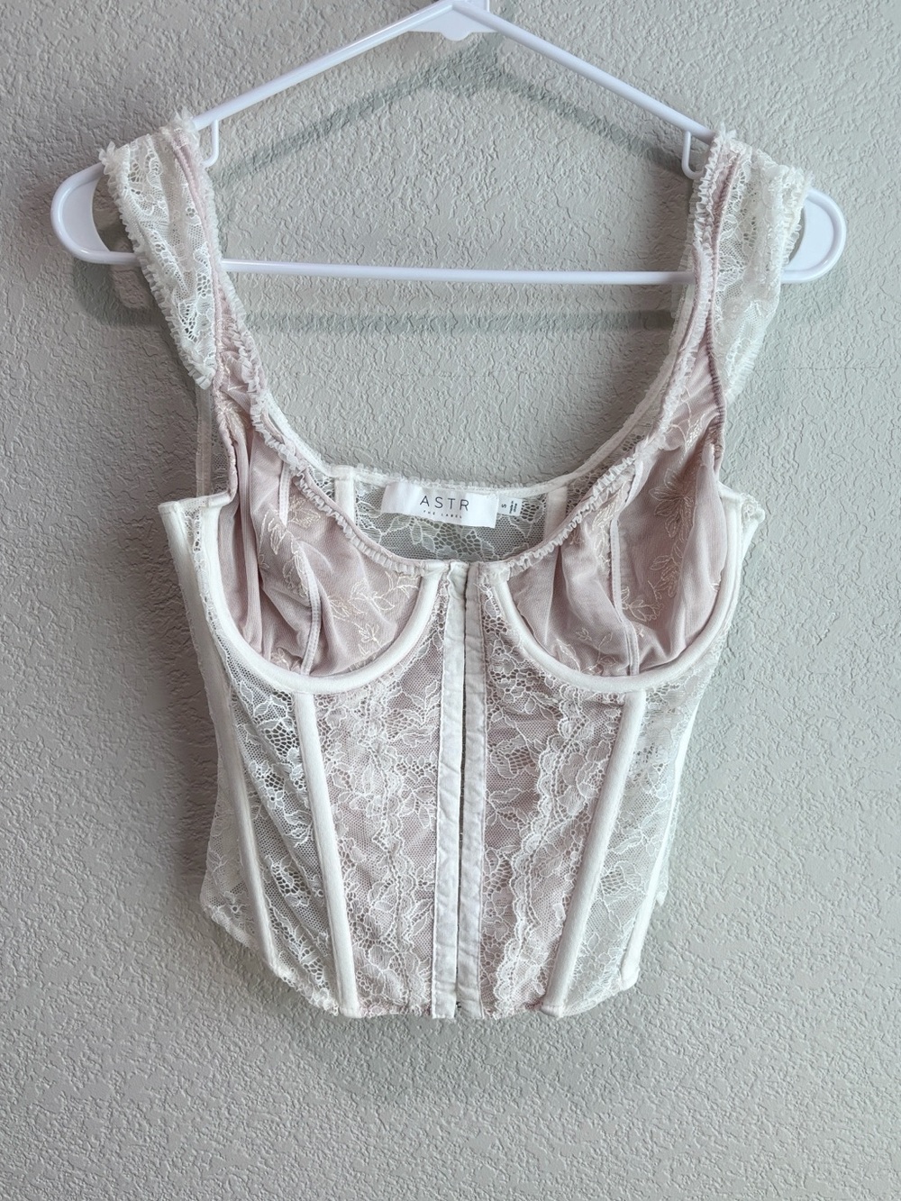 ASTR the Label Brooke Corset Top White Nude Romantic Lace Women’s Size Small